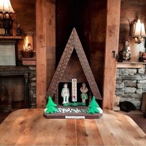 Vintage Souvenir ZAKOPANE Village Cabin House Monument Barometer Holiday Decor